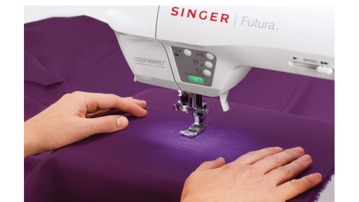 Singer Futura XL 550 Review & Full Specification